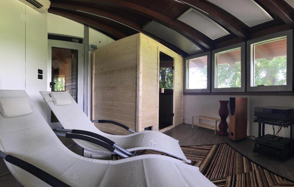 Nifty Intera Villa Con Piscina Relax, Idromassaggio E Sauna Muscletto Екстериор снимка